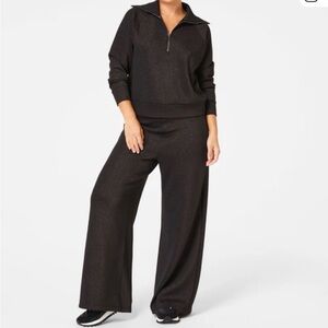 SPANX AIR ESSENTIALS SET—BEAUTIFUL—NWT